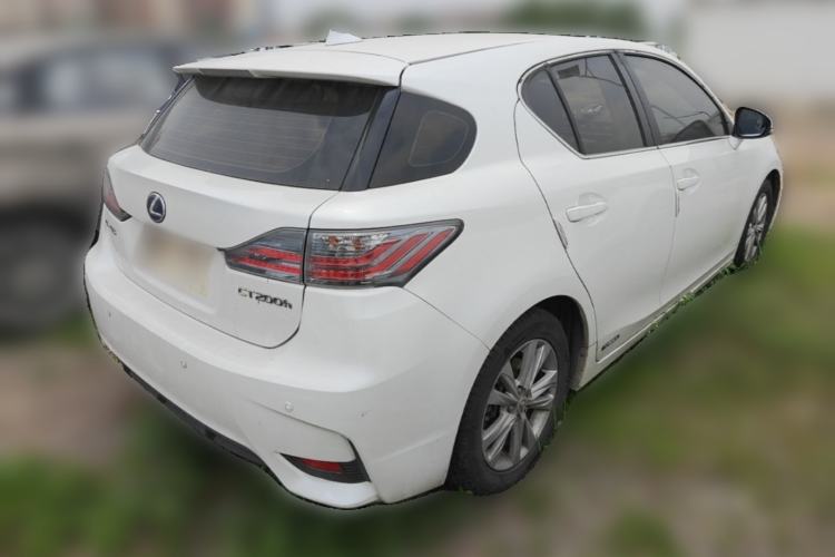Used Lexus CT 2014 CT200h Elite Edition Monochrome Exterior 5