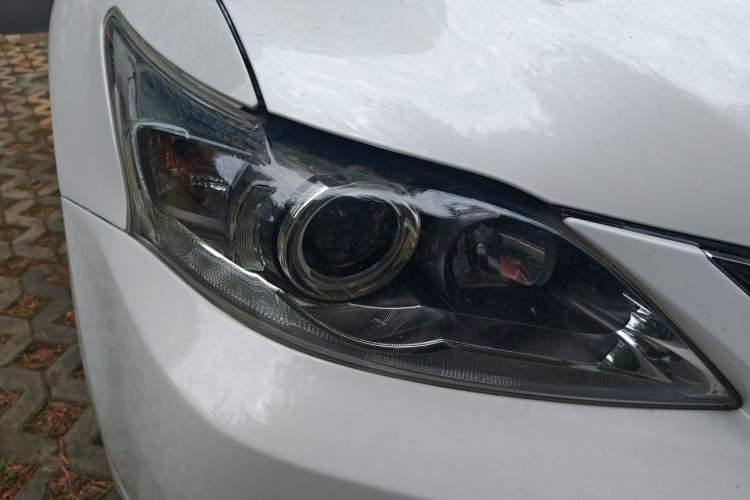 Used Lexus CT 2014 CT200h Elite Edition Monochrome Exterior 6