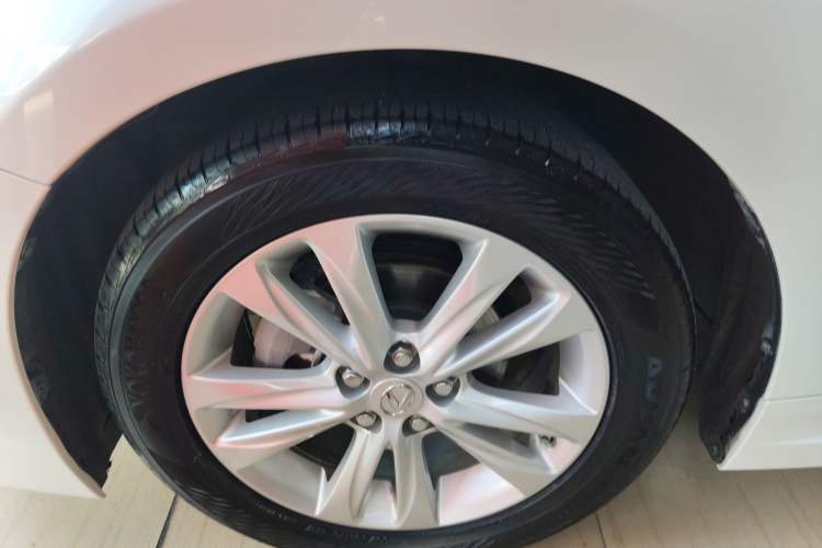 Used Lexus CT 2014 CT200h Comfort Edition Monochrome Exterior 7