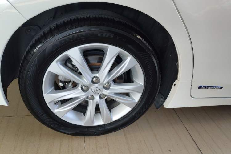 Used Lexus CT 2014 CT200h Comfort Edition Monochrome Exterior 8