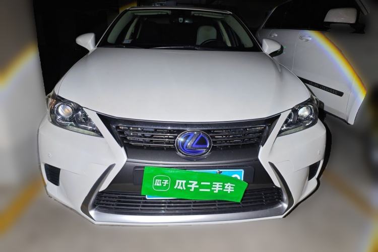 Used Lexus CT 2014 CT200h Elite Edition Monochrome Front