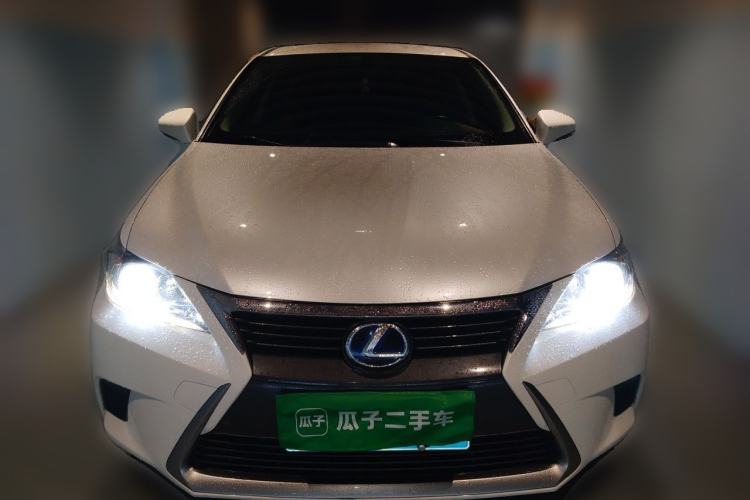 Used Lexus CT 2014 CT200h Elite Edition Monochrome Front