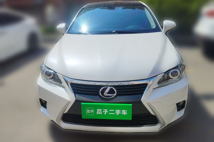 Used Lexus CT 2014 CT200h Comfort Edition Two-Tone Front