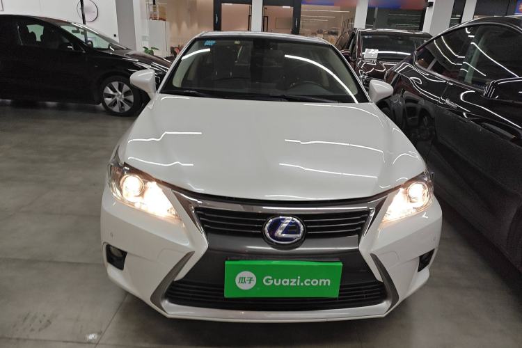 Used Lexus CT 2014 CT200h Comfort Edition Monochrome Front