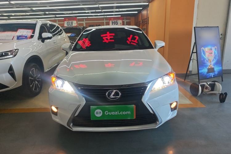 Used Lexus CT 2014 CT200h Comfort Edition Monochrome Front