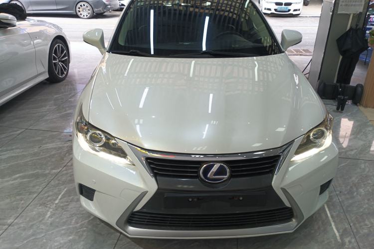 Used Lexus CT 2014 CT200h Elite Edition Monochrome Front
