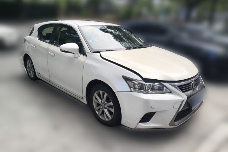 Used Lexus CT 2014 CT200h Elite Edition Monochrome Front Right 45 Deg