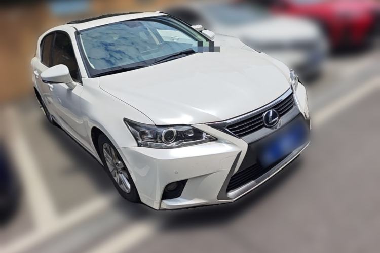 Used Lexus CT 2014 CT200h Comfort Edition Monochrome Front Right 45 Deg