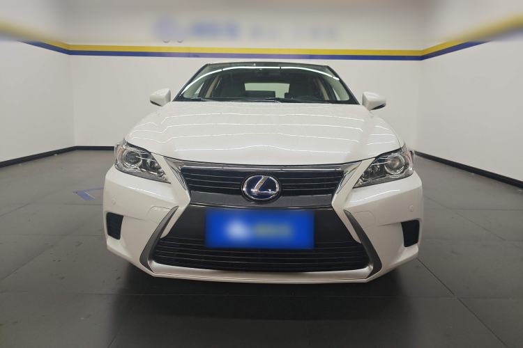Used Lexus CT 2014 CT200h Elite Edition Monochrome Front
