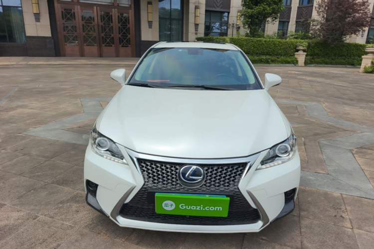 Used Lexus CT 2014 CT200h Comfort Edition Monochrome Front