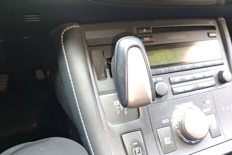 Used Lexus CT 2014 CT200h Elite Edition Monochrome Gear Lever