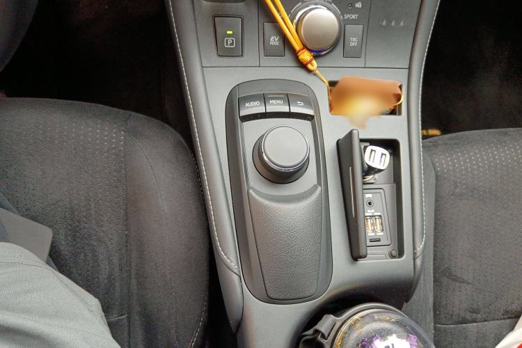 Used Lexus CT 2014 CT200h Comfort Edition Monochrome Gear Lever