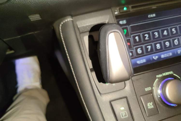 Used Lexus CT 2014 CT200h Elite Edition Monochrome Gear Lever