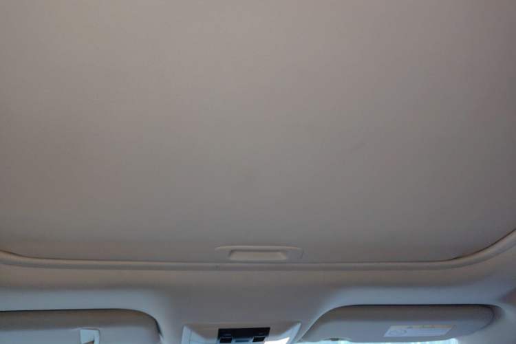 Used Lexus CT 2014 CT200h Comfort Edition Two-Tone Headliner