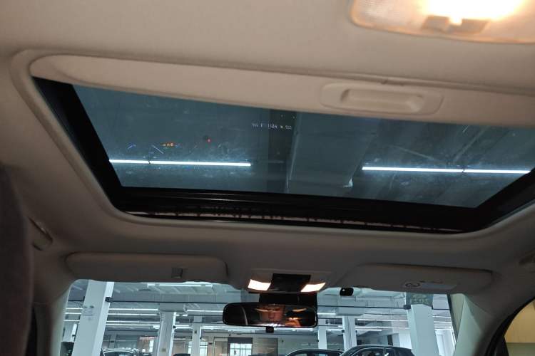 Used Lexus CT 2014 CT200h Comfort Edition Monochrome Headliner