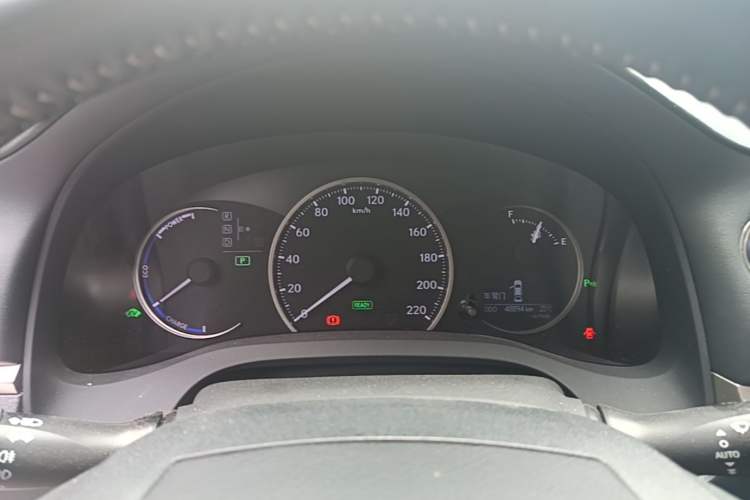 Used Lexus CT 2014 CT200h Comfort Edition Monochrome Instrument Cluster