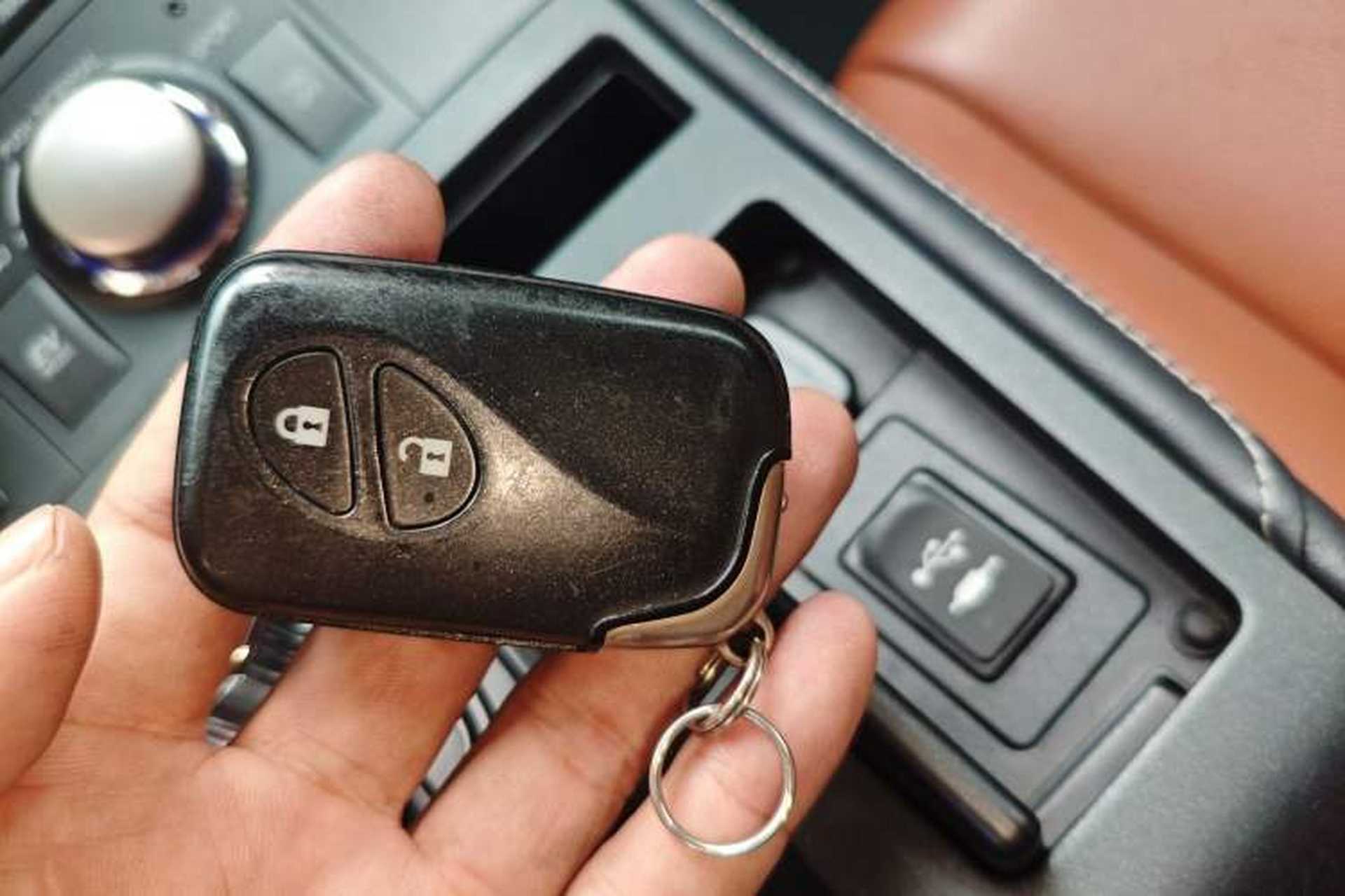 Used Lexus CT 2014 CT200h Elite Edition Monochrome Interior 1