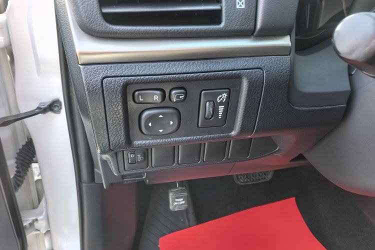 Used Lexus CT 2014 CT200h Elite Edition Monochrome Interior 8