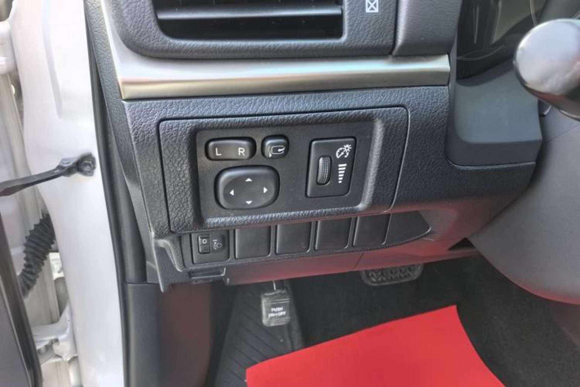 Used Lexus CT 2014 CT200h Elite Edition Monochrome Interior 8
