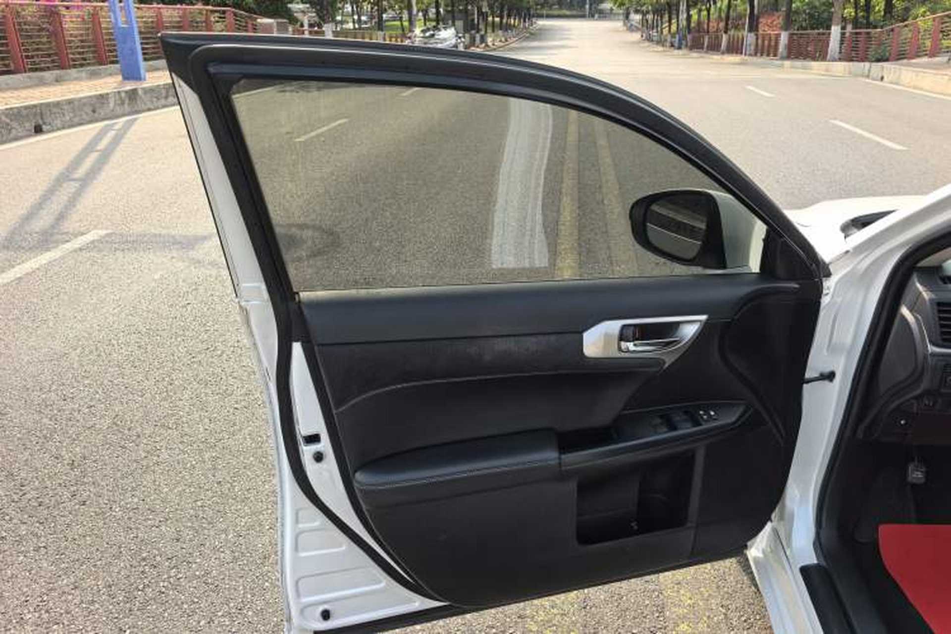 Used Lexus CT 2014 CT200h Elite Edition Monochrome Interior 9