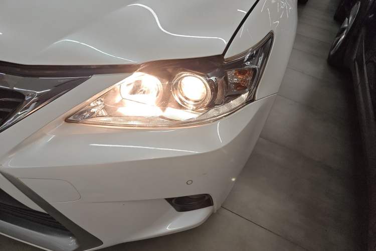 Used Lexus CT 2014 CT200h Comfort Edition Monochrome Left Front Headlight