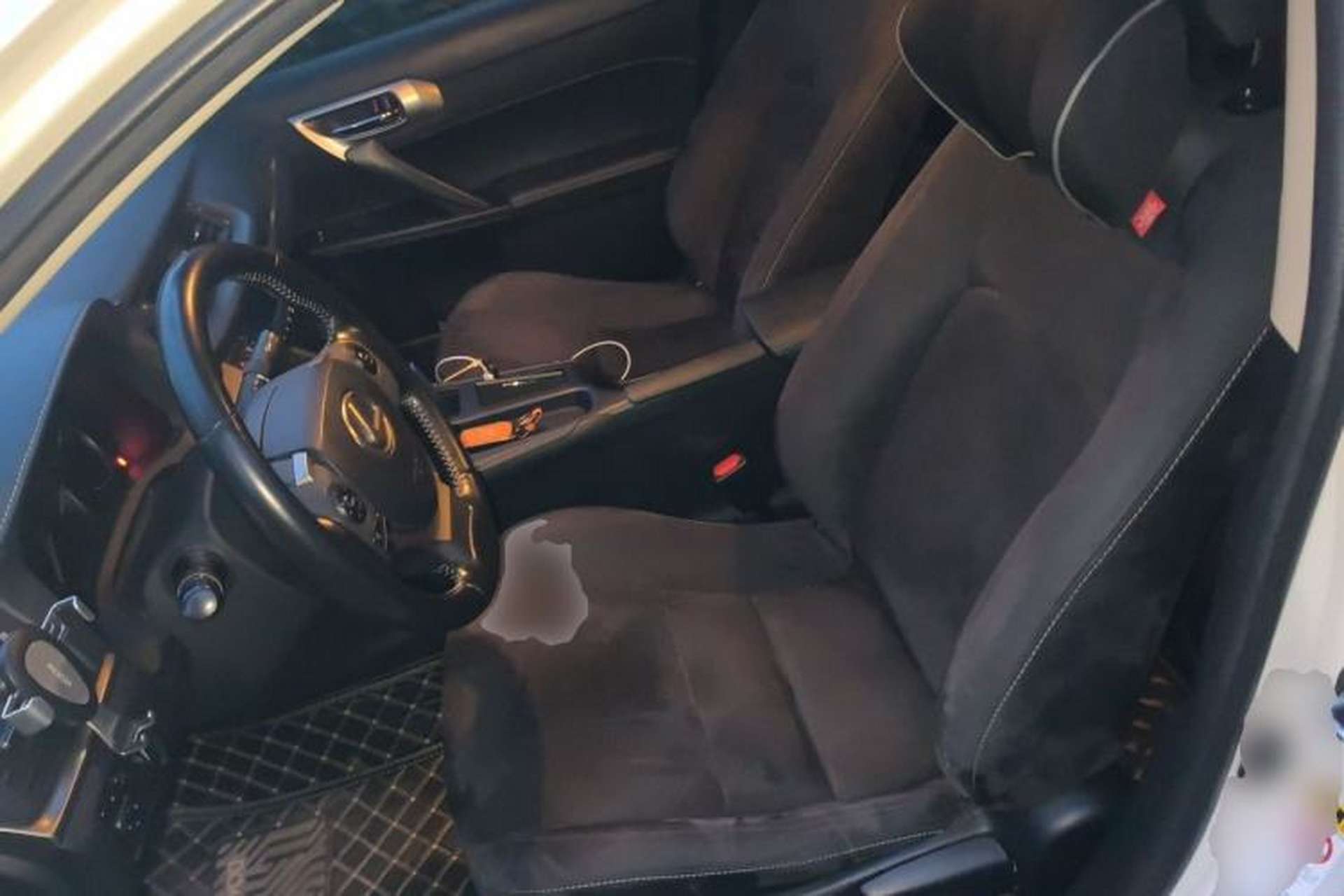 Used Lexus CT 2014 CT200h Elite Edition Monochrome Left Front Seat