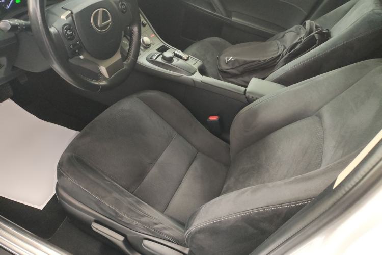 Used Lexus CT 2014 CT200h Comfort Edition Monochrome Left Front Seat