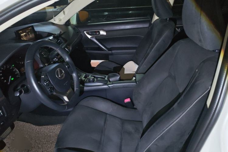 Used Lexus CT 2014 CT200h Comfort Edition Monochrome Left Front Seat