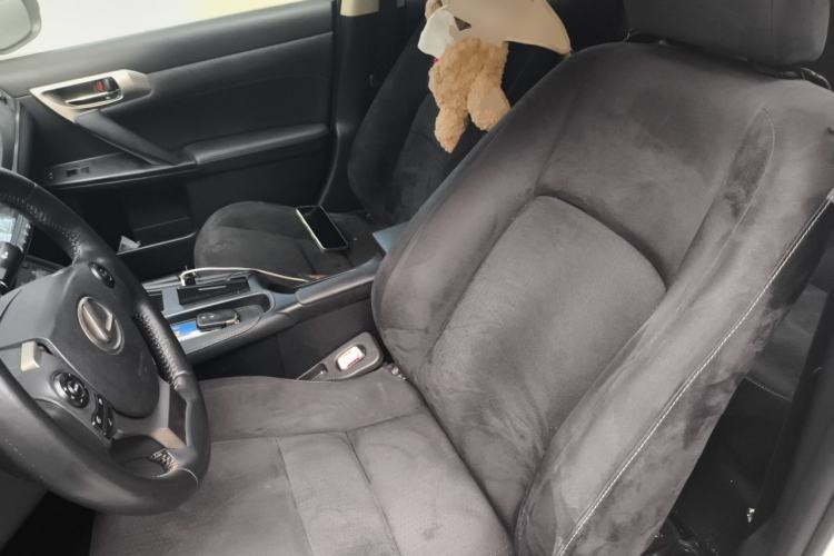 Used Lexus CT 2014 CT200h Elite Edition Monochrome Left Front Seat
