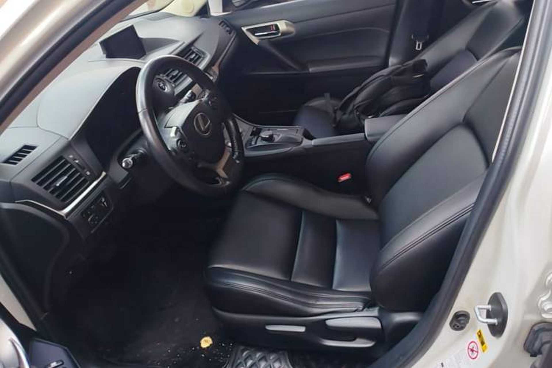 Used Lexus CT 2014 CT200h Comfort Edition Monochrome Left Front Seat