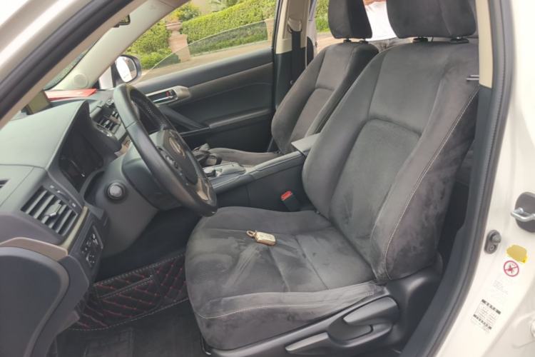 Used Lexus CT 2014 CT200h Comfort Edition Monochrome Left Front Seat