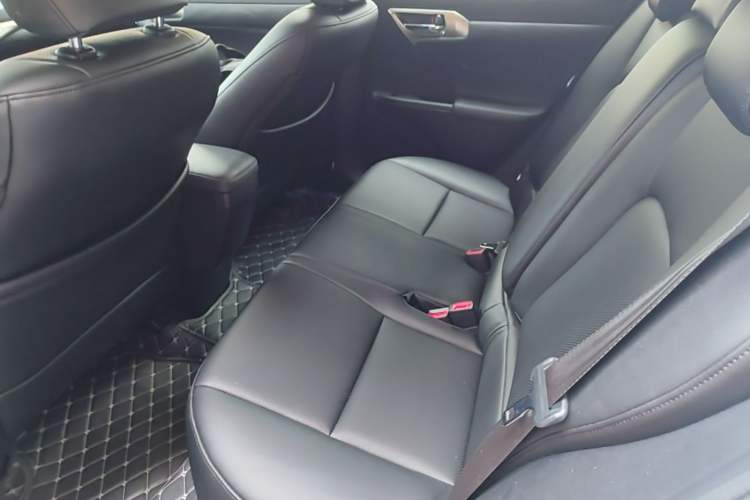 Used Lexus CT 2014 CT200h Elite Edition Monochrome Left Rear Seat