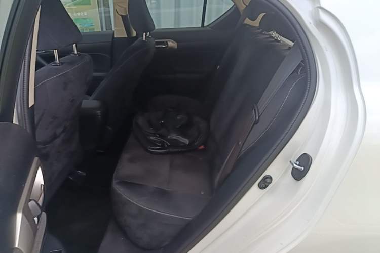 Used Lexus CT 2014 CT200h Elite Edition Monochrome Left Rear Seat
