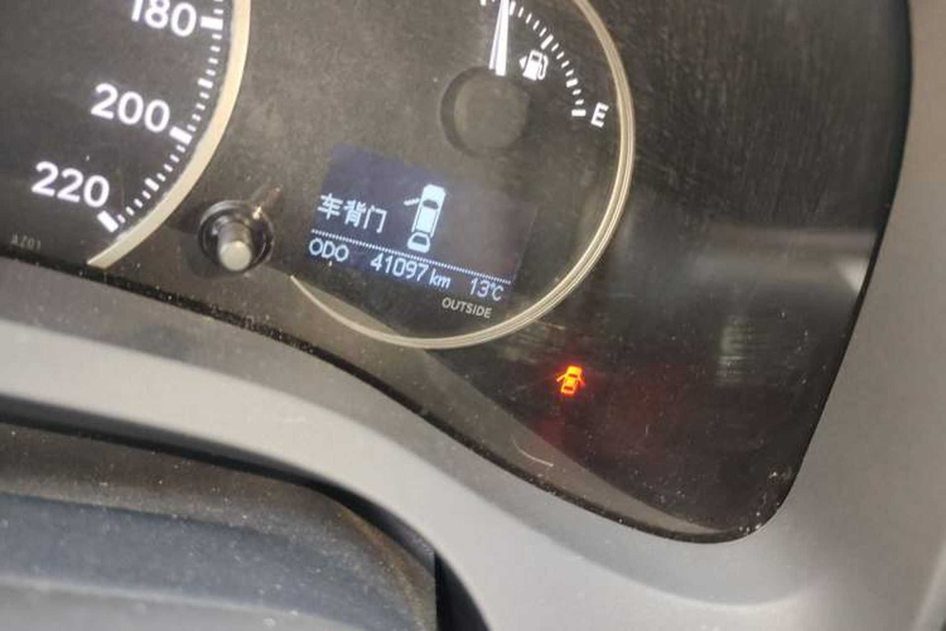 Used Lexus CT 2014 CT200h Comfort Edition Monochrome Odometer Close Up