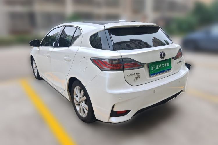 Used Lexus CT 2014 CT200h Elite Edition Monochrome Rear Left 45 Deg