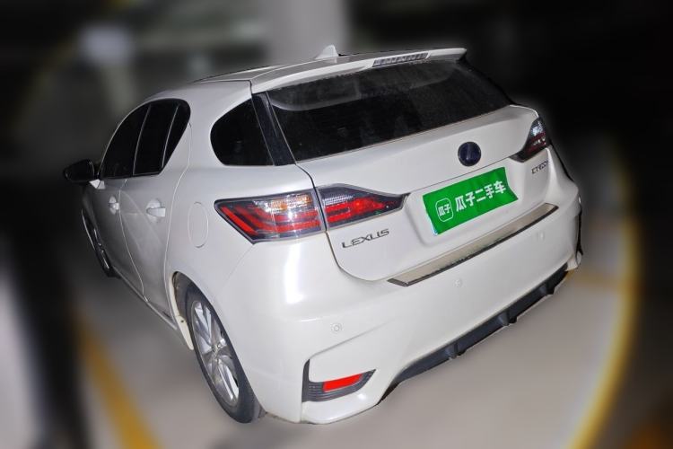 Used Lexus CT 2014 CT200h Elite Edition Monochrome Rear Left 45 Deg