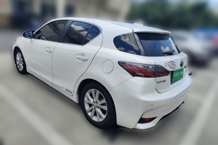 Used Lexus CT 2014 CT200h Comfort Edition Monochrome Rear Left 45 Deg