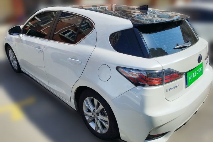 Used Lexus CT 2014 CT200h Comfort Edition Two-Tone Rear Left 45 Deg