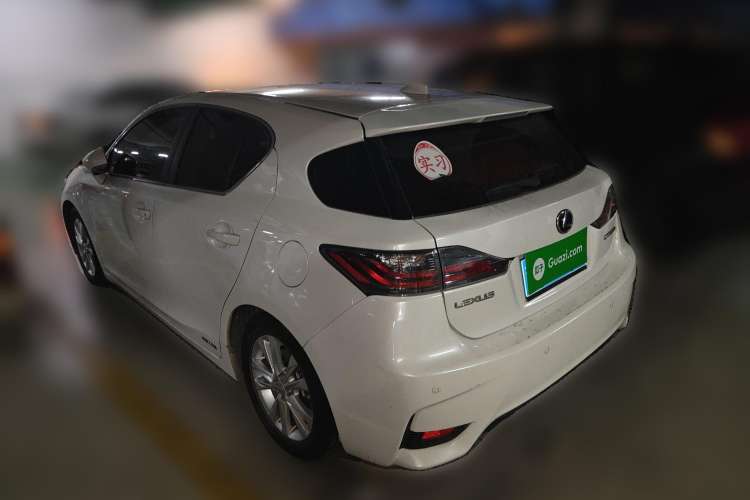 Used Lexus CT 2014 CT200h Comfort Edition Monochrome Rear Left 45 Deg