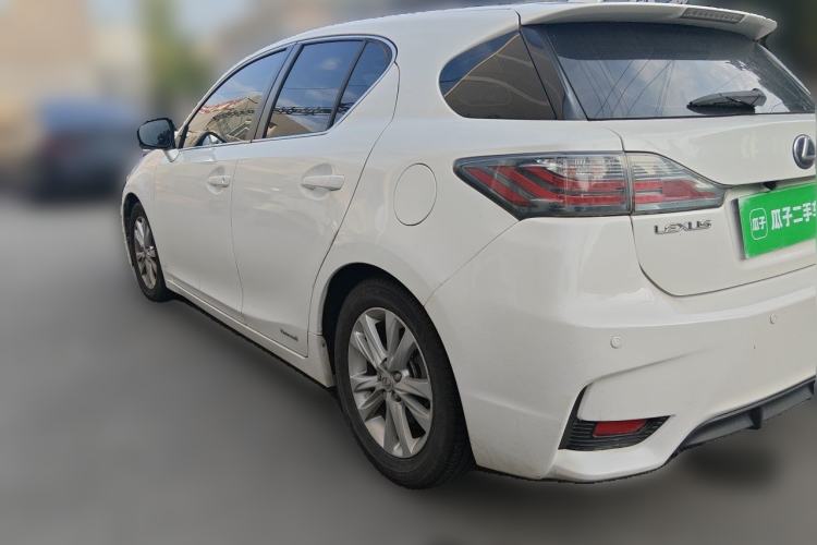 Used Lexus CT 2014 CT200h Comfort Edition Monochrome Rear Left 45 Deg