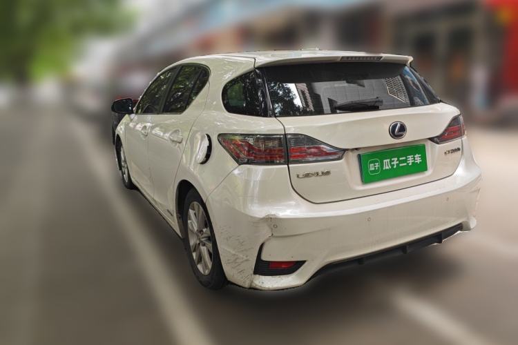Used Lexus CT 2014 CT200h Comfort Edition Monochrome Rear Left 45 Deg