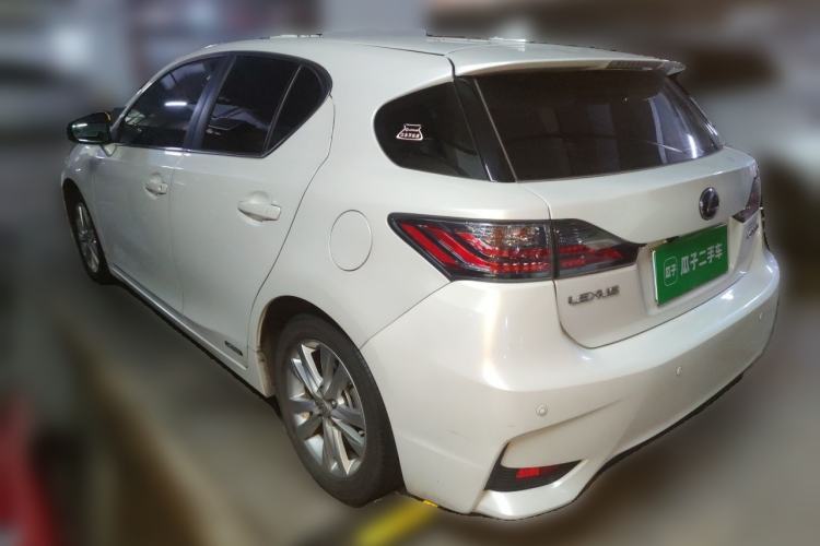 Used Lexus CT 2014 CT200h Elite Edition Monochrome Rear Left 45 Deg