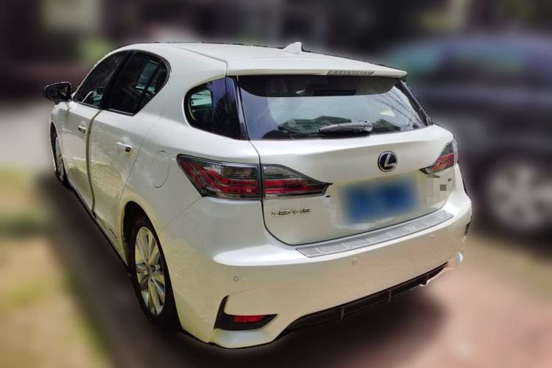Used Lexus CT 2014 CT200h Comfort Edition Monochrome Rear Left 45 Deg
