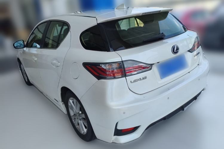 Used Lexus CT 2014 CT200h Comfort Edition Monochrome Rear Left 45 Deg