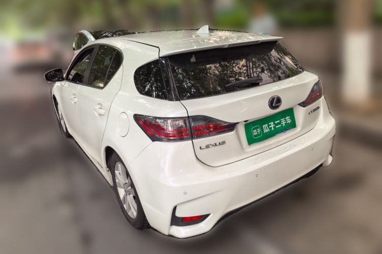 Used Lexus CT 2014 CT200h Comfort Edition Monochrome Rear Left 45 Deg