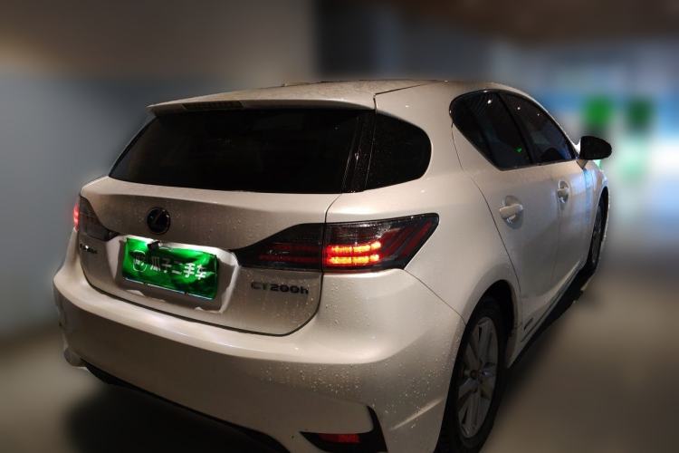 Used Lexus CT 2014 CT200h Elite Edition Monochrome Rear Right 45 Deg