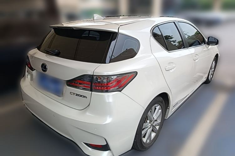 Used Lexus CT 2014 CT200h Comfort Edition Monochrome Rear Right 45 Deg