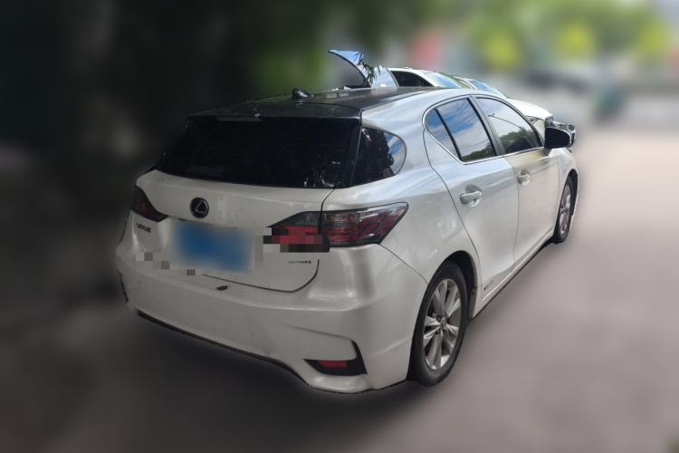 Used Lexus CT 2014 CT200h Comfort Edition Two-Tone Rear Right 45 Deg