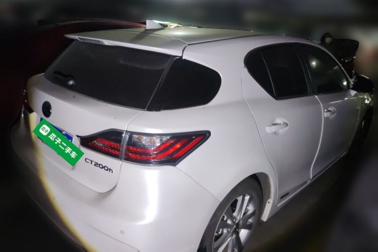 Used Lexus CT 2014 CT200h Comfort Edition Monochrome Rear Right 45 Deg