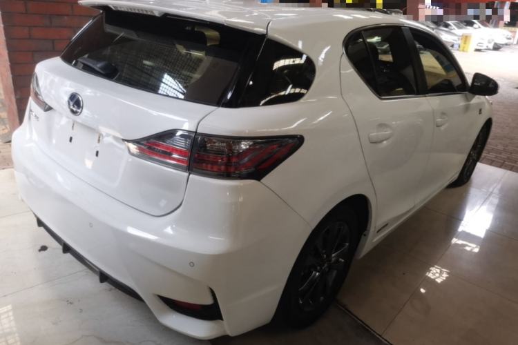 Used Lexus CT 2014 CT200h F-SPORT Monochrome Rear Right 45 Deg